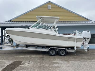 BOATZON | World Cat 230DC 2025