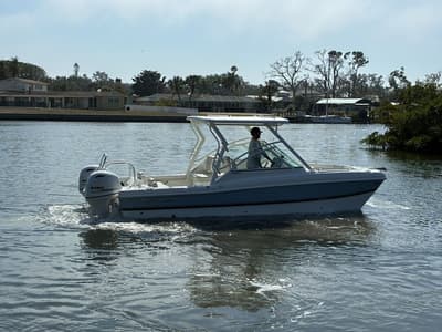 BOATZON | World Cat 230DC 2026