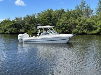 BOATZON | World Cat 230DC 2026