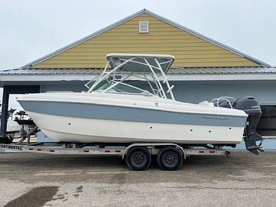 BOATZON | World Cat 230SD 2025