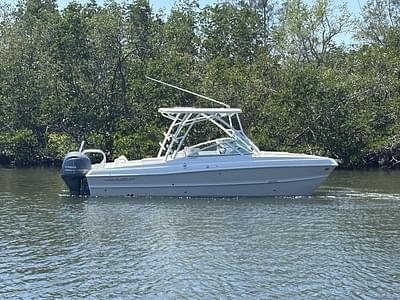 BOATZON | World Cat 230SD 2025