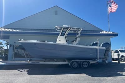 BOATZON | World Cat 235 CC 2022