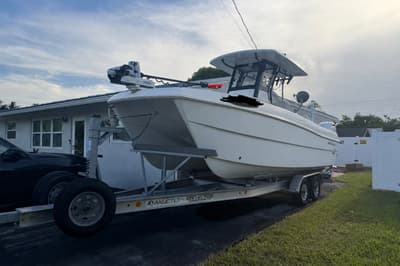 BOATZON | World Cat 235 TE 2025