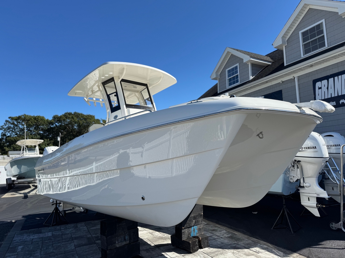2026 World Cat 235 TE - Sold Boat