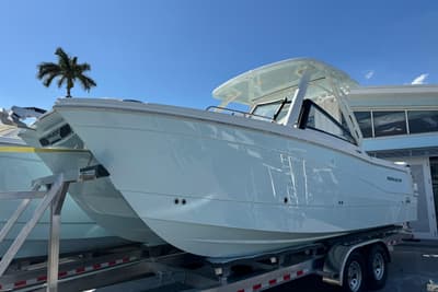 BOATZON | World Cat 265 DCX 2026