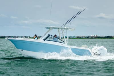 BOATZON | World Cat 265 DCX 2026