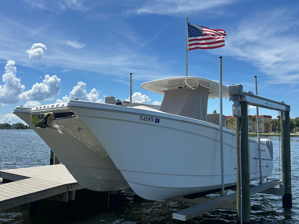 2024 World Cat 280 CCX - Sold Boat