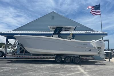 BOATZON | World Cat 280 CCX 2025