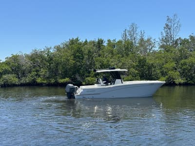 BOATZON | World Cat 280CCX 2023