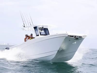 BOATZON | World Cat 280CCX 2026