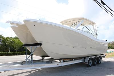 BOATZON | World Cat 296 DC 2025
