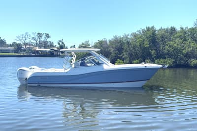 BOATZON | World Cat 296 DC 2026