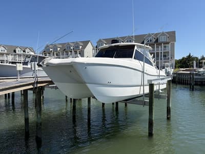 BOATZON | World Cat 325 DC 2022 BOATZON | World Cat 325 DC 2022