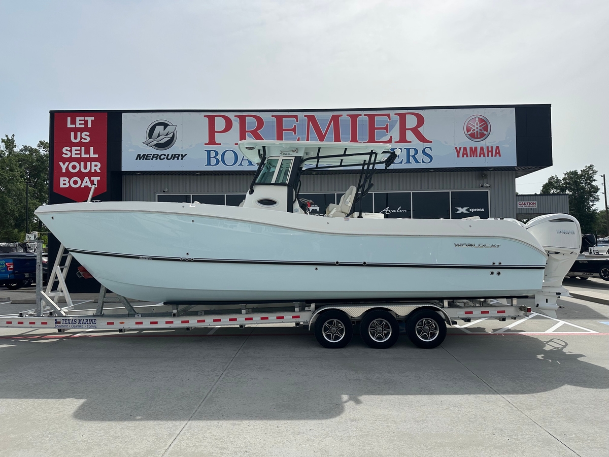 2025 World Cat 325CC - Sold Boat