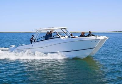 BOATZON | World Cat 325DC 2026 BOATZON | World Cat 325DC 2026