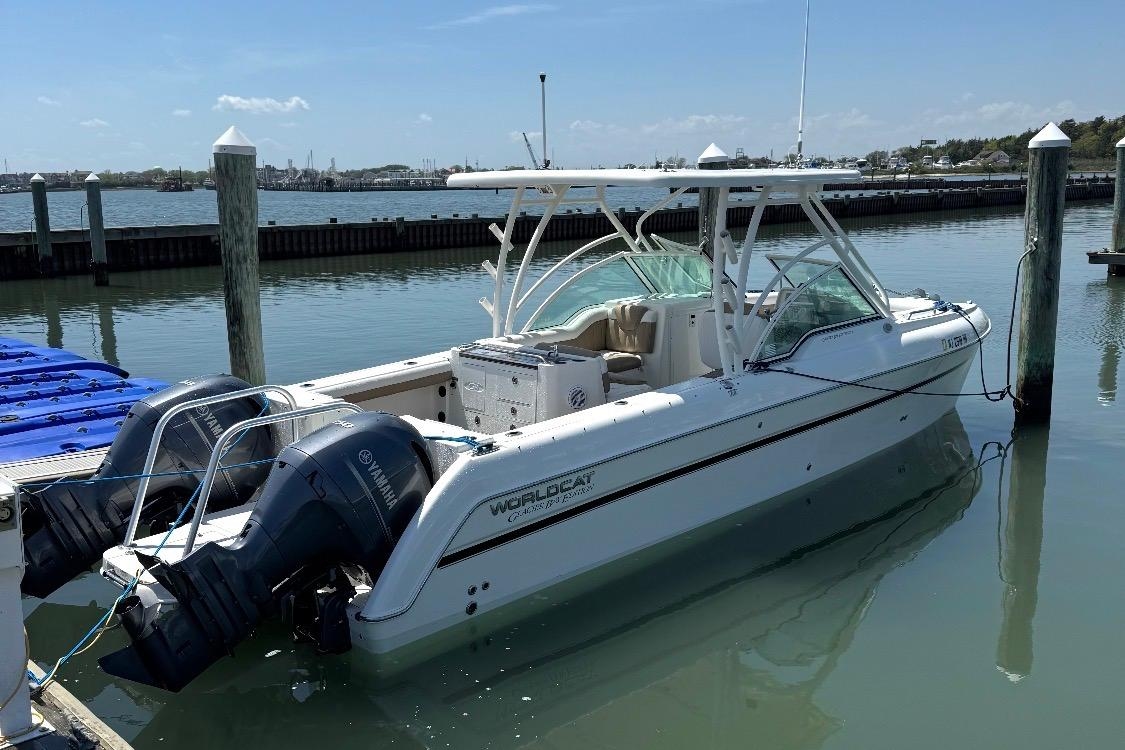2019 World Cat Glacier Bay Edition 2740 Dual Console - Sold Boat