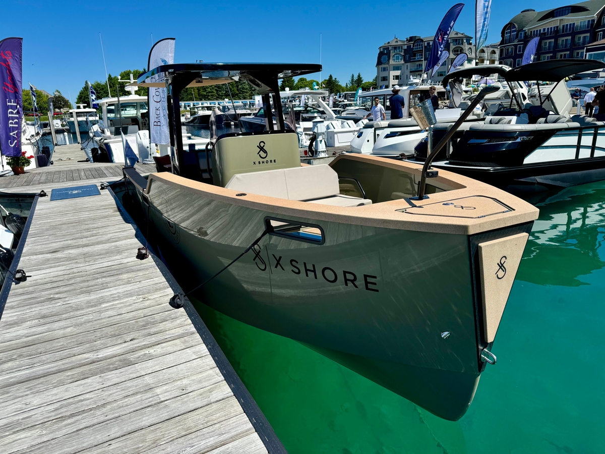2022 X Shore Eelex 8000 - Sold Boat