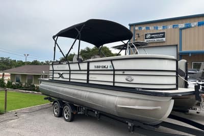 BOATZON | Xcursion 223 RFX 2021