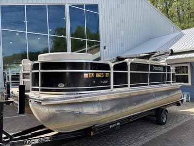 BOATZON | Xcursion Pontoons X20F 2014