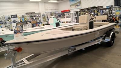 BOATZON | Xplor Boatworks Delta 18 Guide Series 2026 BOATZON | Xplor Boatworks Delta 18 Guide Series 2026