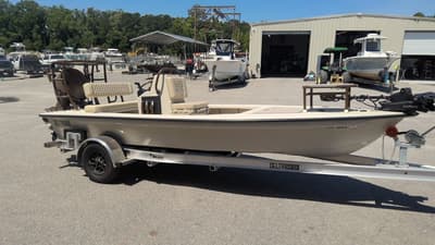 BOATZON | Xplor Boatworks Delta 18 Guide Series 2026
