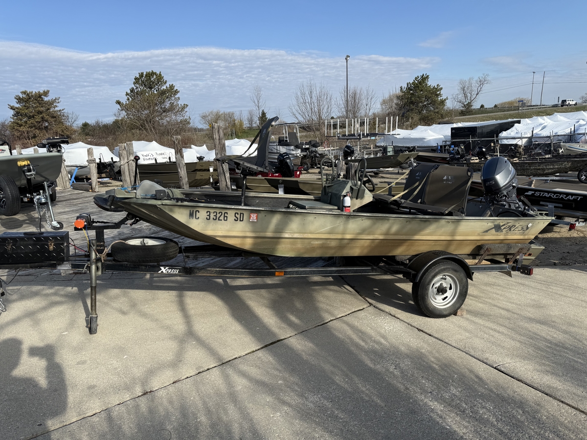 2000 Xpress Xpress 1648 SC 2000 - Sold Boat