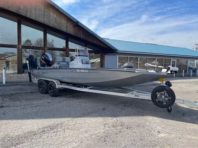 BOATZON | Xpress 22 Bay 2022