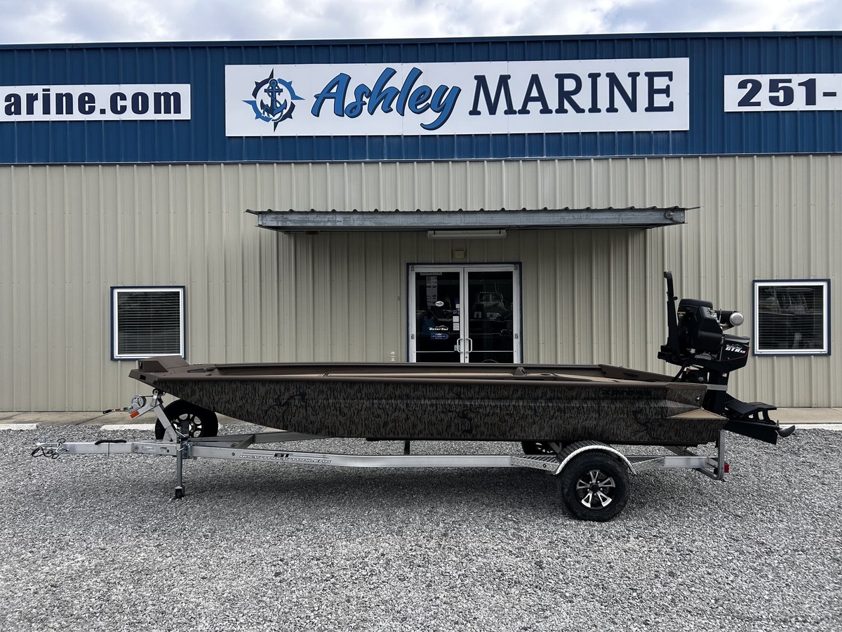 2026 Xpress Bayou Series 180 - Sold Boat
