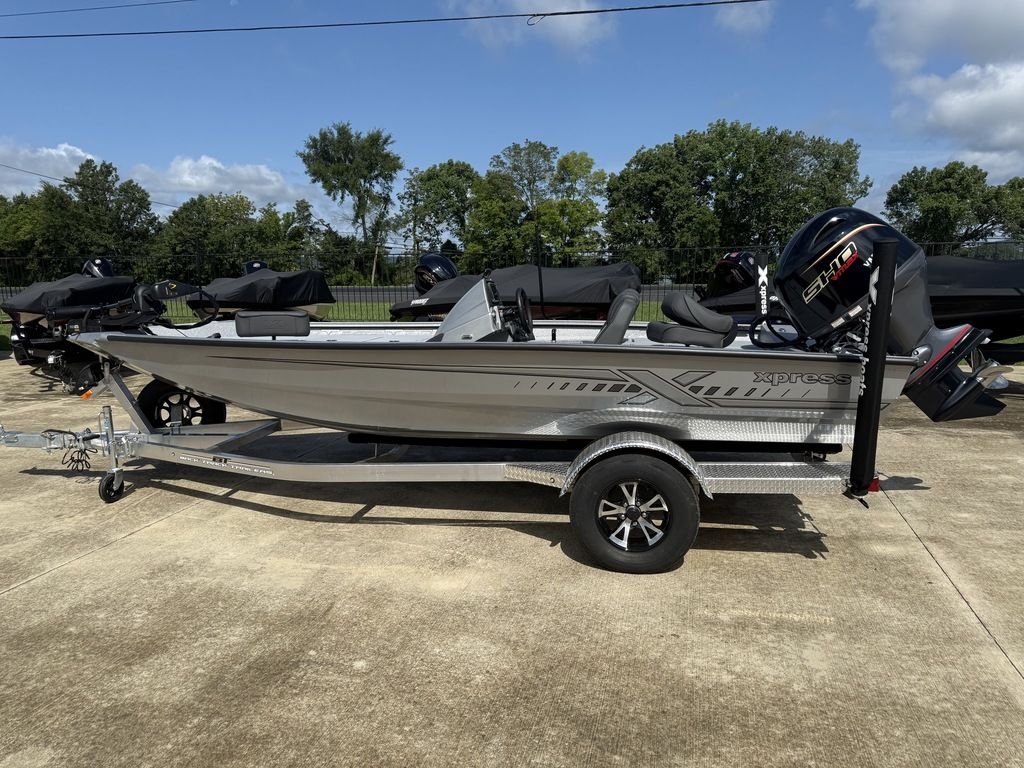 2026 Xpress Boats H18 - Sold Boat