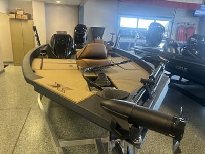 BOATZON | Xpress Boats H18 2026 BOATZON | Xpress Boats H18 2026