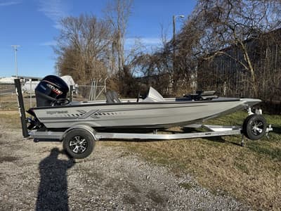 BOATZON | Xpress Boats H18C Crappie 2026 BOATZON | Xpress Boats H18C Crappie 2026