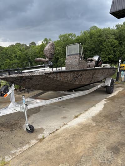 BOATZON | Xpress Boats H190B 2024