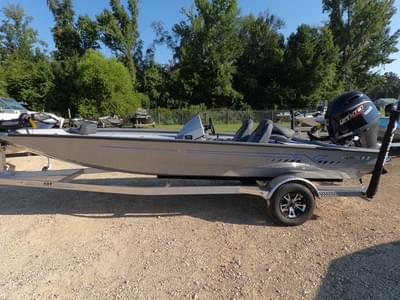 BOATZON | Xpress Boats H20 BASS 2026