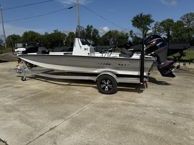 BOATZON | Xpress Boats H20 Bay 2026 BOATZON | Xpress Boats H20 Bay 2026