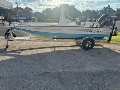 BOATZON | Xpress Boats H20 Bay 2026