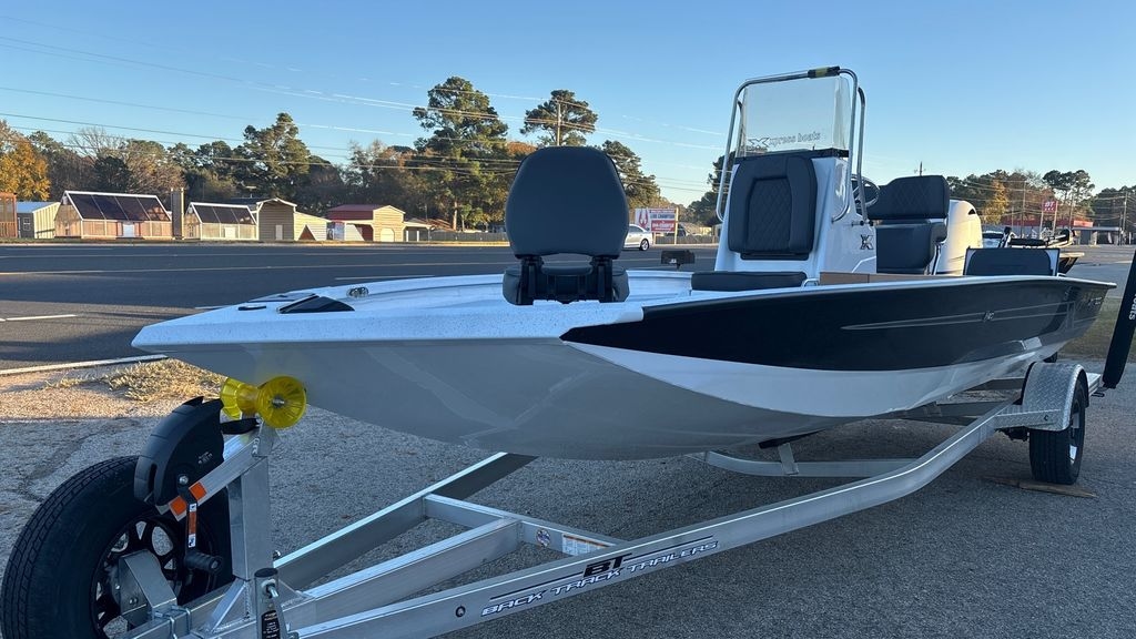 2026 Xpress Boats H20 Bay - Sold Boat