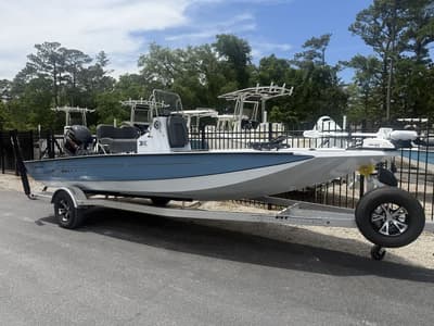 BOATZON | Xpress Boats H20B 2026