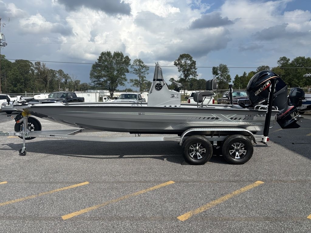 2025 Xpress Boats H210B - Sold Boat