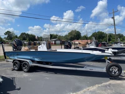 BOATZON | Xpress Boats H22 Bay 2027