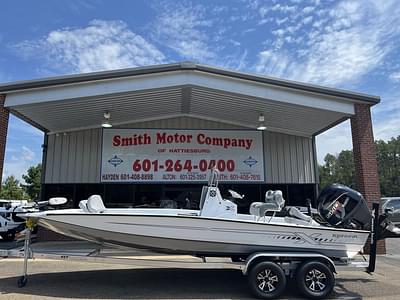 BOATZON | Xpress Boats H22B 2026