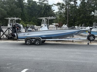 BOATZON | Xpress Boats H22B 2026 BOATZON | Xpress Boats H22B 2026
