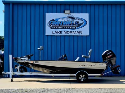 BOATZON | Xpress Boats X18 Pro 2019