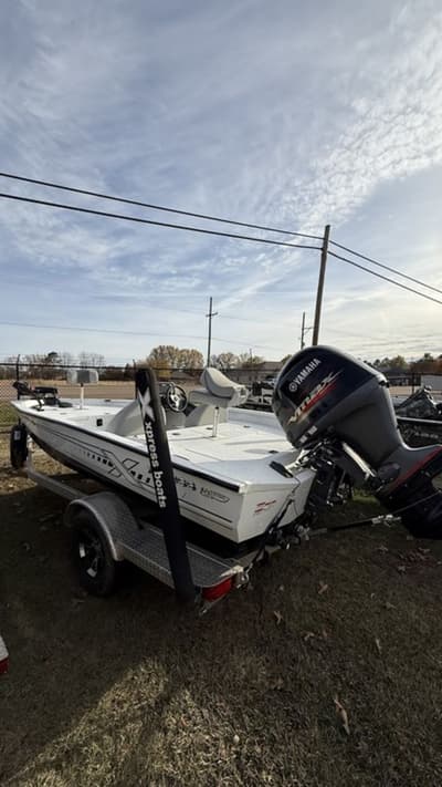 BOATZON | Xpress Boats X18 Pro 2021