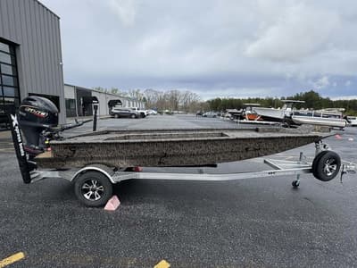 BOATZON | Xpress Boats X18DB 2026