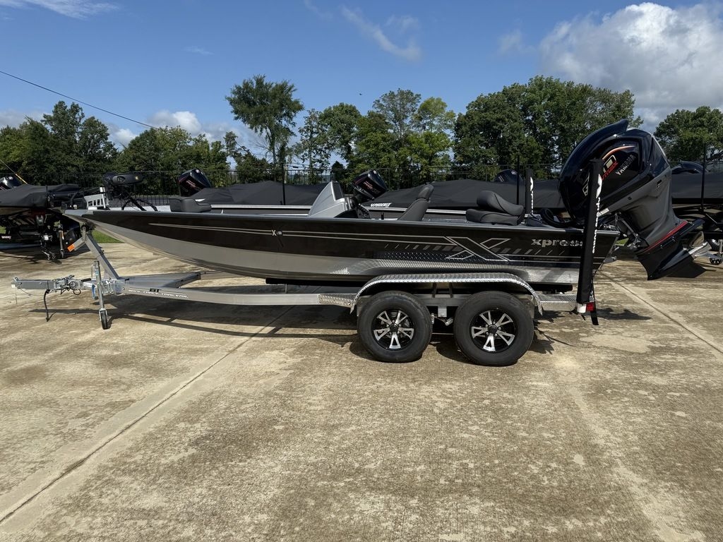 2026 Xpress Boats X19 Pro - Sold Boat