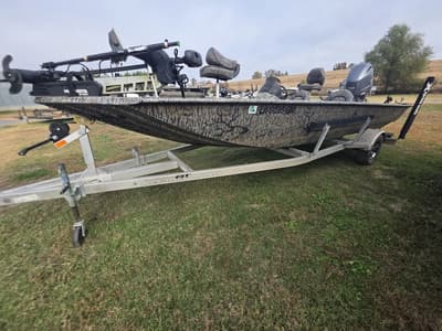 BOATZON | Xpress Boats XP200 CATFISH 2022 BOATZON | Xpress Boats XP200 CATFISH 2022