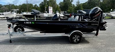 BOATZON | XPRESS H17 CBS 2025