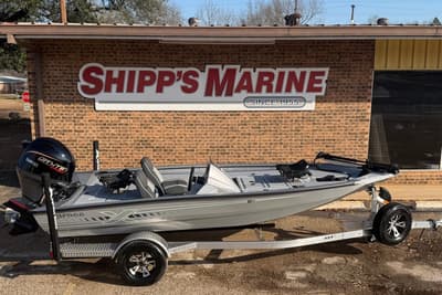 BOATZON | Xpress H17C Crappie 2026
