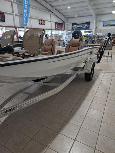 BOATZON | Xpress H18 C 2026 BOATZON | Xpress H18 C 2026
