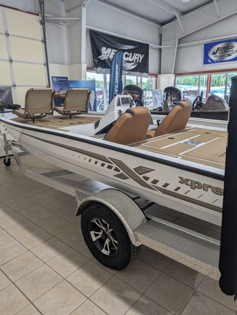 New Xpress H18 C 2026 for sale in Russell Springs, Kentucky